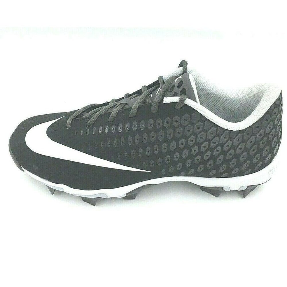 mens white nike cleats